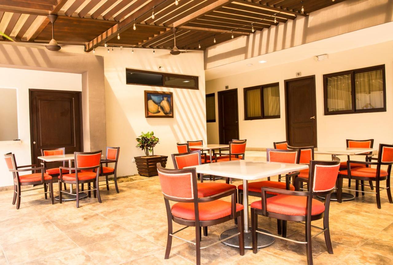 Hotel El Viejo Inn Chinandega Exteriör bild